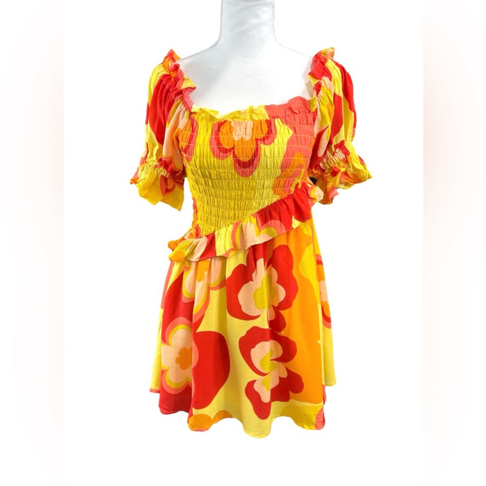 NWT SABO Jaden Off Shoulder Yellow Floral Smocked Mini Dress XS Vacation Resort - Picture 7 of 15